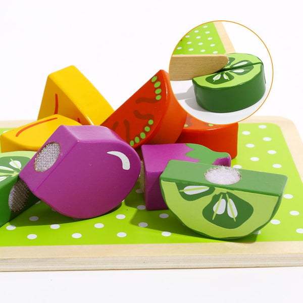 Tooky Toy Cutting Vegetables